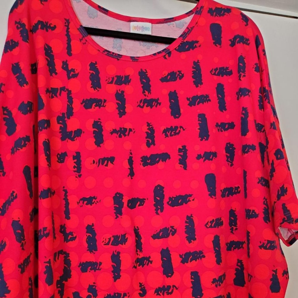 NWOT LuLaRoe  Irma shirt in 3XL